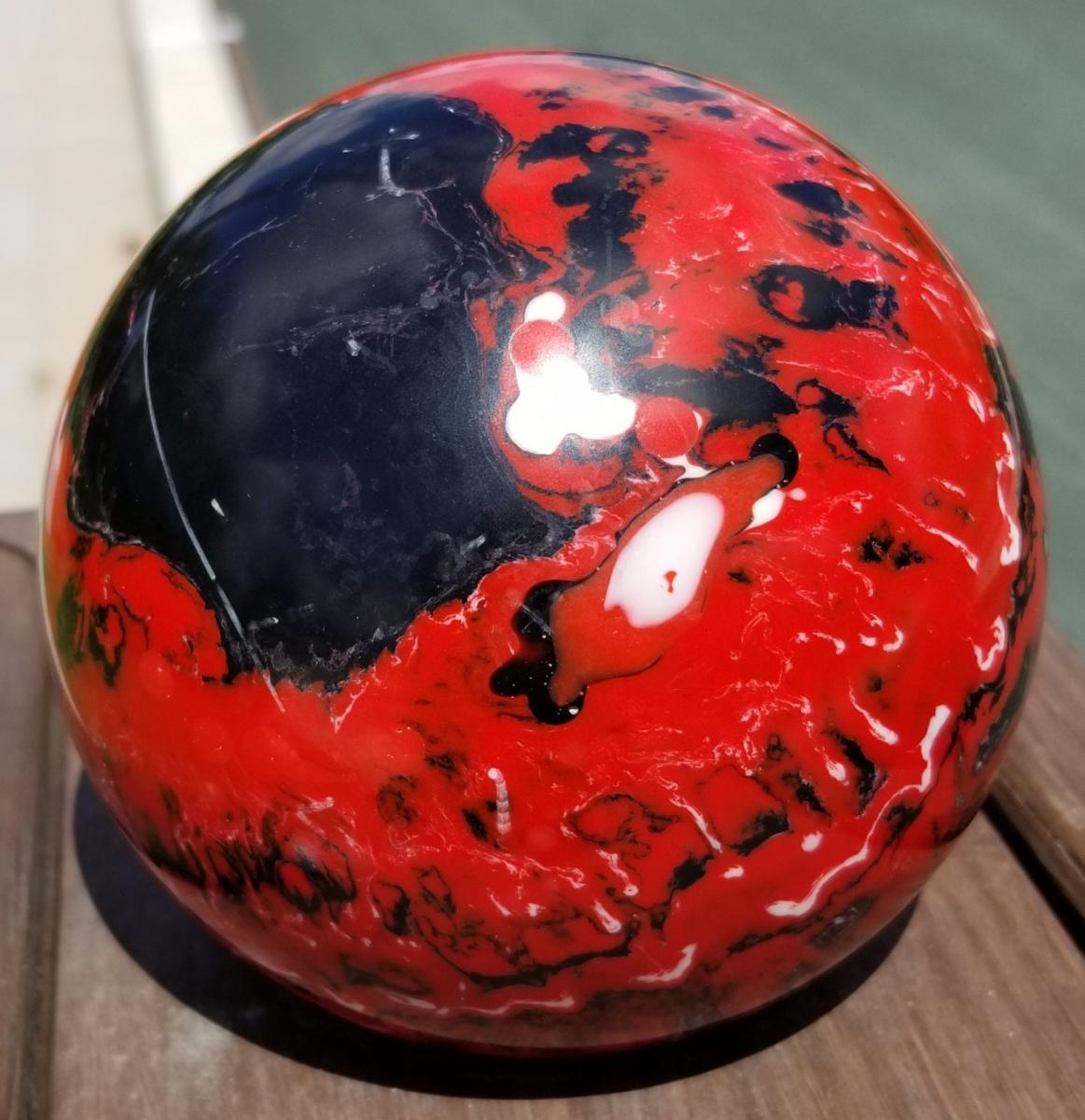 Red_Black_White_Joe Bocce Balls_2